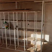 قفسه فلزی محکم و بادوام