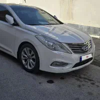 آذرا گرنجور