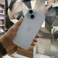 اپل iPhone 15 با حافظهٔ ۱۲۸ گیگابایت