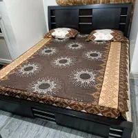 تخت خواب دو نفره با تشک