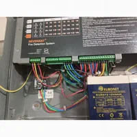 برق کاری/برقکاری/برقکار ساختمان/نصاب آیفن|خدمات پیشه و مهارت|شیراز, پودنک|دیوار