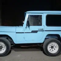 جیپ صحرا درجه یک