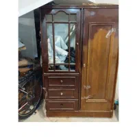 کمد لباس چوبی