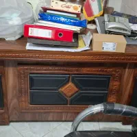 میز مدیریت و صندلی انتظار و صندلی مدیریت