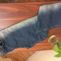 تعدادی شلوار دامن وشال