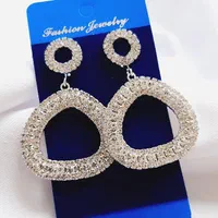 گوشواره آویز بلند فول نگین مدل نقره ای