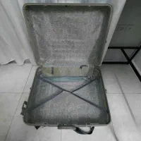 چمدان خارجی|کیف، کفش، کمربند|مشهد, راهنمایی|دیوار