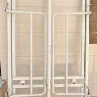 تخت بیمار  چرخ دار تا شو  و یک تخت یک نفره|تخت و سرویس خواب|شیراز, کرونی(خاتونک)|دیوار