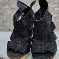 کفش مجلسی نگین دار درحدنو