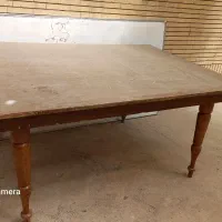 میز و صندلی