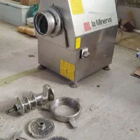 چرخ گوشت 32 مینروا