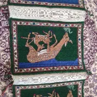 قالی دست بافت طرح آهو