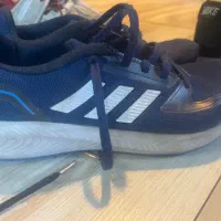 کفش سایز ۳۷ ۳۸ هست