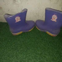 چکمه بچگانه