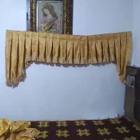 رو پرده ترک تازه دوخته شده دانه ای ۵۰۰