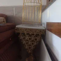 میز با قفس فلزی