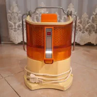 آبمیوه گیری توشیبا و تابه چدن روسی و ظروف کریستال|آبمیوه‌گیر و آب‌مرکبات‌گیر|ورامین, ورامین|دیوار