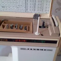 چرخ خیاطی و سردوز|چرخ خیاطی و ریسندگی|ملایر, |دیوار