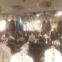 فروشنده خانم حرفه ای