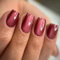 خدمات کاشت ناخن تخفیف ویژه