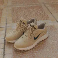 کتونی زنانه