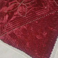 لحاف (پتو) مخمل مروارید دوزی شده