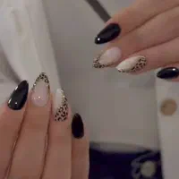 کاشت وترمیم ناخن با قیمت مناسب وباکیفیت|خدمات آرایشگری و زیبایی|پردیس, فاز ۹|دیوار