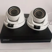 دو عدد دوربین مداربسته به همراه دسگاه داهوا