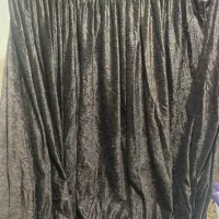 پرده عرض چهارونیم طول خیلی بلند با کناری قهوه ای|پرده، رانر، رومیزی|رشت, معلم|دیوار