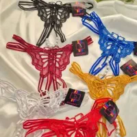 لباسزیر، گالری روجا|لباس|کاشان, باهنر|دیوار