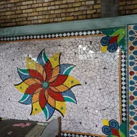 تابلو نقاشی با کاشی شکسته