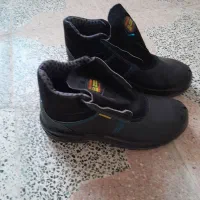 کفش ایمنی سایز ۴۲