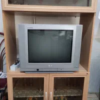 تلویزیون LG و میز|تلویزیون و پروژکتور|مشهد, موسوی قوچانی|دیوار