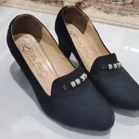 کفش زنانه پاشنه کوتاه مشکی