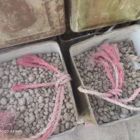 فروش پوکه معدنی برای کف گلدان
