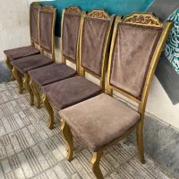 صندلی قدیمی