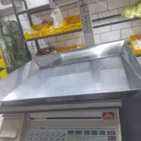 میز میوه فروشی. ترازو محک صندلی و میز اداری|فروشگاه و مغازه|اهواز, کوی نفت|دیوار