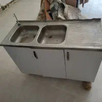 زیر ظرفشویی و سینک و اآبچکان و کمد بالا