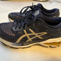 کفش اسیکس سایز ۳۹ ASICS