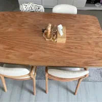 میز غذاخوری