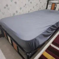 تخت تک نفره