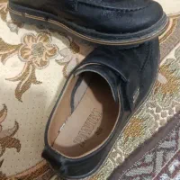 کفش و کالج پسرانه