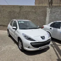 پژو ۲۰۷پانا اتومات سفیدومشکی ۱۴۰۵اتویاقوت نقداقساط