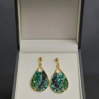 زیورآلات رزینی