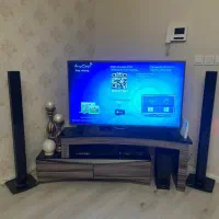 تلویزیون ال جی ۴۲ و میز و ساندبار