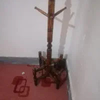 چوب لباسی از جنس چوب