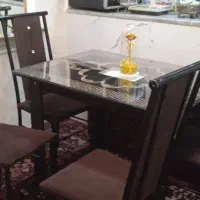 میز ناهارخوری