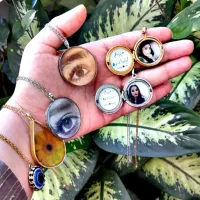 گردنبند رزینی خاص