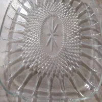 ظرف شیشه ای