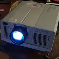 ویدئو پرژکتور هیتاچی . شارپ . پاناسونیک|تلویزیون و پروژکتور|تهران, جوادیه|دیوار